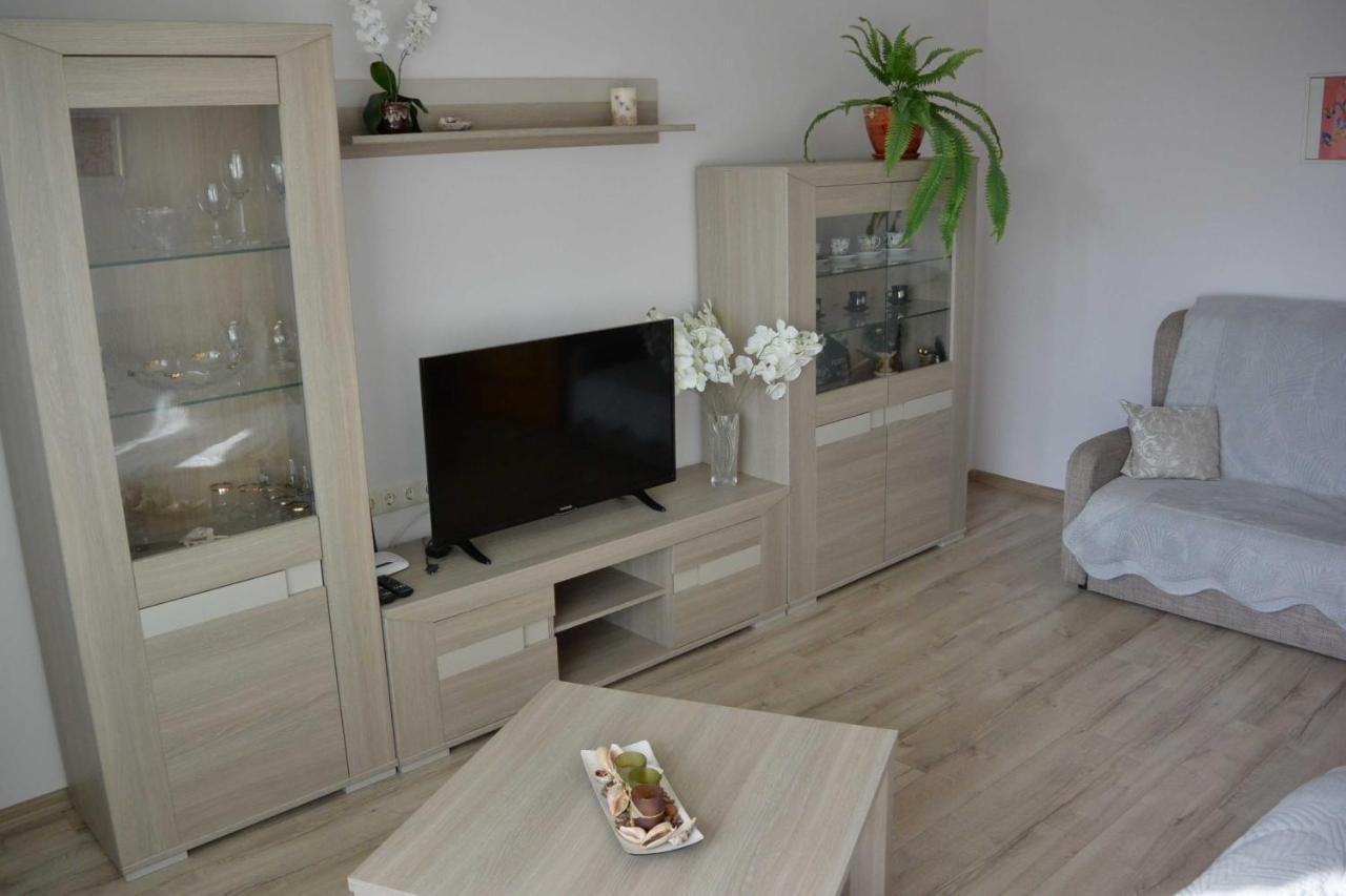 Appartement Dzintari à Liepāja Extérieur photo